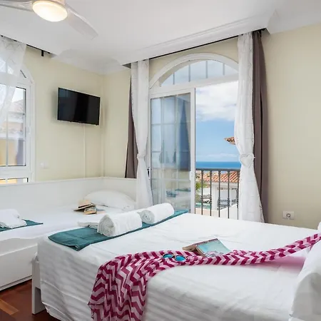 Luxury Heated Pool Villa